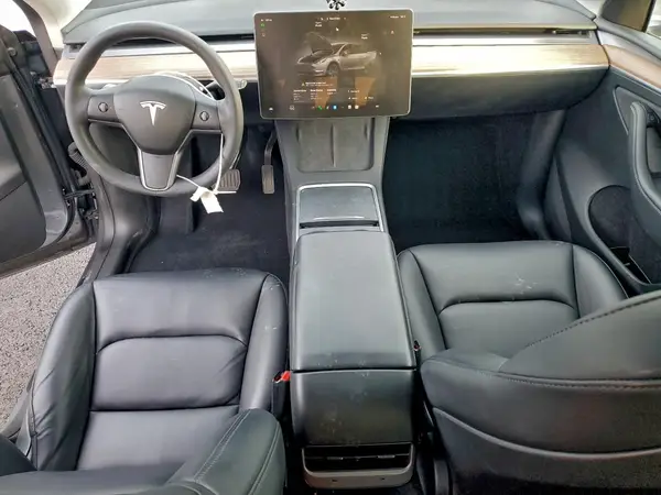 7SAYGDED4RF165326 2024 TESLA MODEL Y - Image 8