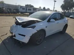 7SAYGDED4RF184698 2024 TESLA MODEL Y