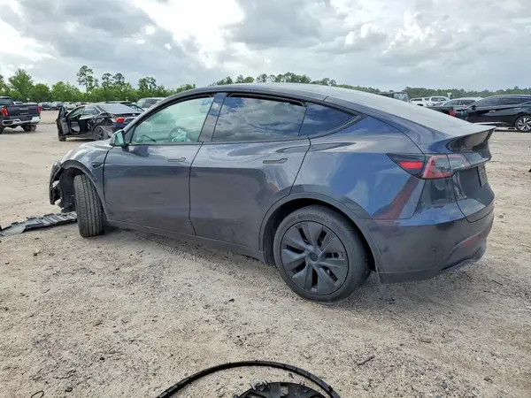 7SAYGDED4SA346591 2025 TESLA MODEL Y - Image 2