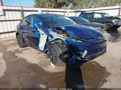7SAYGDED4SA358479 2025 TESLA MODEL Y