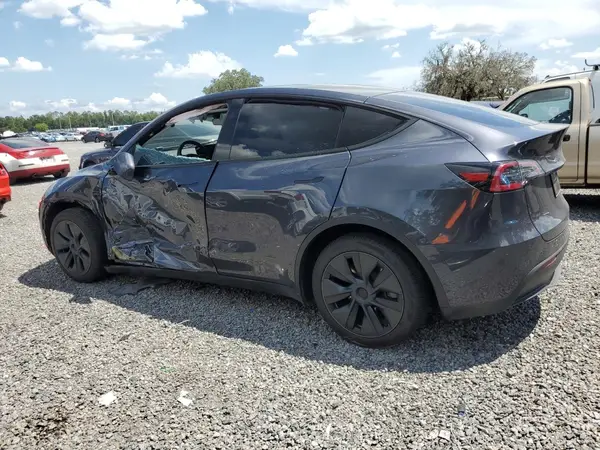 7SAYGDED4SA374293 2025 TESLA MODEL Y - Image 2
