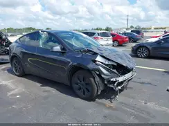 7SAYGDED4SA376139 2025 TESLA MODEL Y