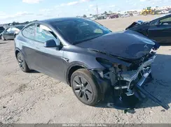 7SAYGDED4SF226776 2025 TESLA MODEL Y