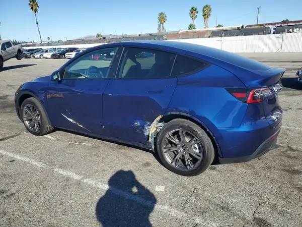 7SAYGDED4SF254366 2025 TESLA MODEL Y - Image 2