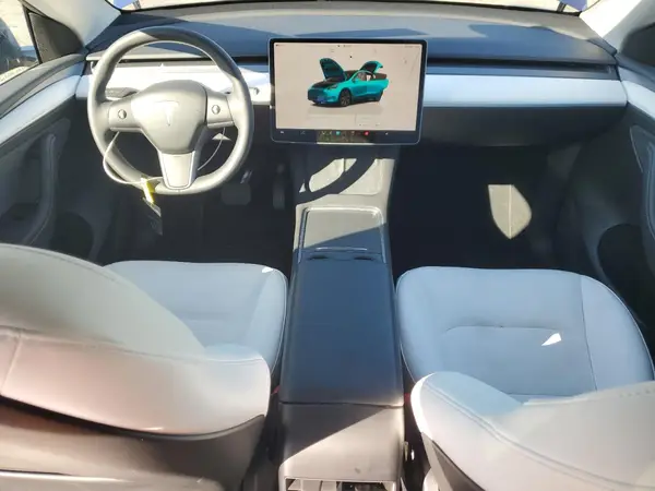 7SAYGDED4SF254366 2025 TESLA MODEL Y - Image 8