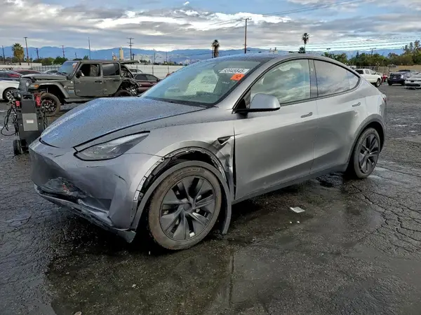 7SAYGDED4SF275802 2025 TESLA MODEL Y - Image 1