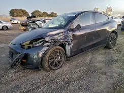 7SAYGDED4SF280739 2025 TESLA MODEL Y