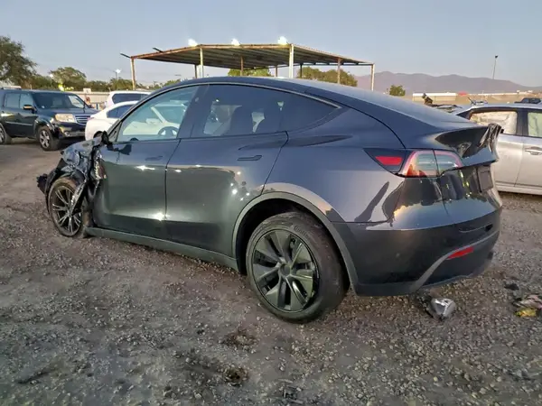 7SAYGDED4SF280739 2025 TESLA MODEL Y - Image 2