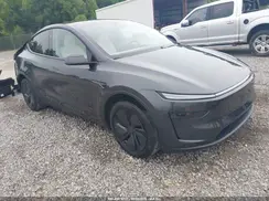 7SAYGDED4TA415135 2026 TESLA MODEL Y