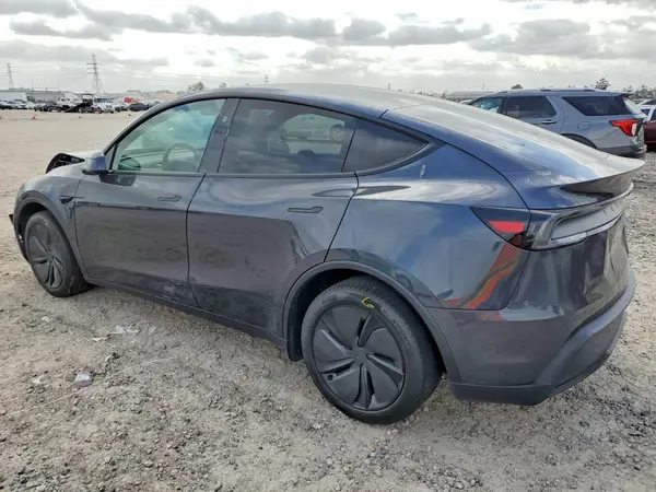 7SAYGDED4TA430945 2026 TESLA MODEL Y - Image 2