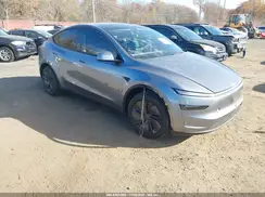 7SAYGDED4TA459877 2026 TESLA MODEL Y