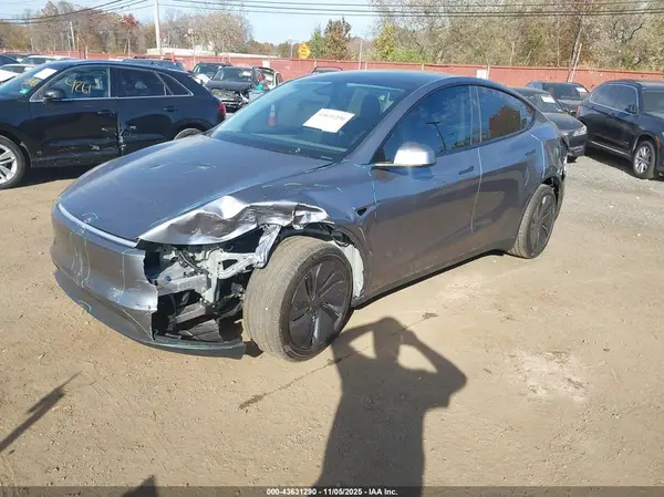 7SAYGDED4TA459877 2026 TESLA MODEL Y - Image 2