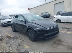 7SAYGDED4TA647749 2026 TESLA MODEL Y