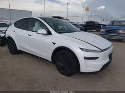 7SAYGDED4TA660596 2026 TESLA MODEL Y