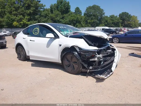 7SAYGDED4TA728900 2026 TESLA MODEL Y - Image 1