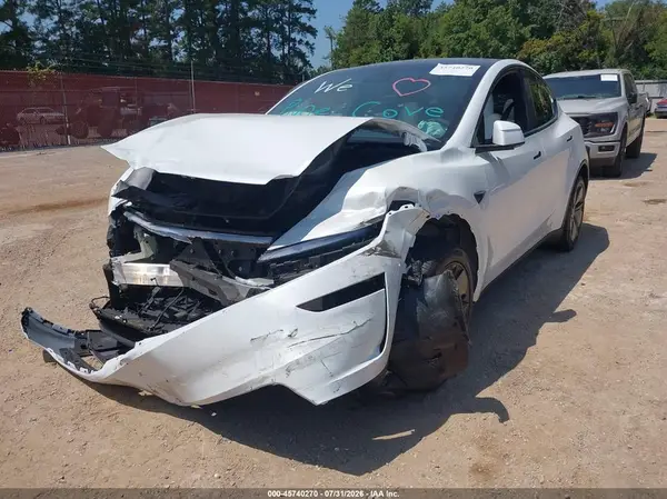 7SAYGDED4TA728900 2026 TESLA MODEL Y - Image 2
