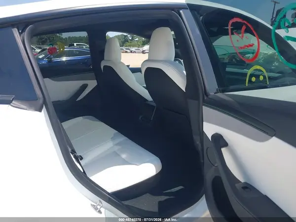 7SAYGDED4TA728900 2026 TESLA MODEL Y - Image 8