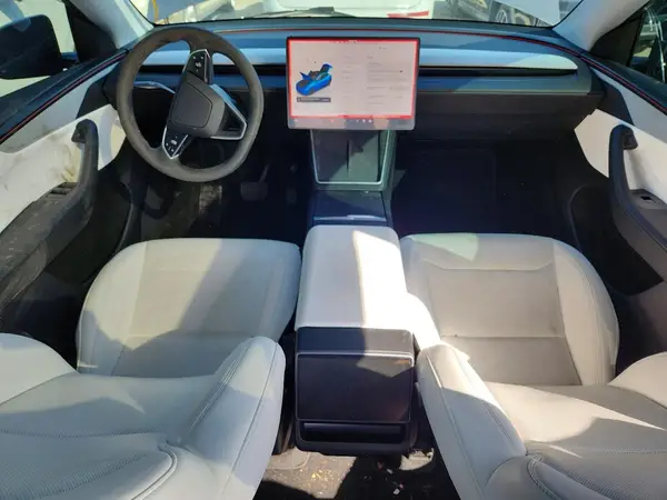 7SAYGDED4TF408172 2026 TESLA MODEL Y - Image 8