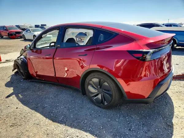 7SAYGDED4TF411461 2026 TESLA MODEL Y - Image 2
