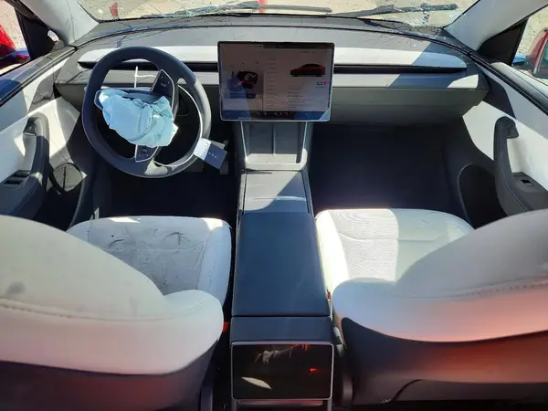 7SAYGDED4TF411461 2026 TESLA MODEL Y - Image 8
