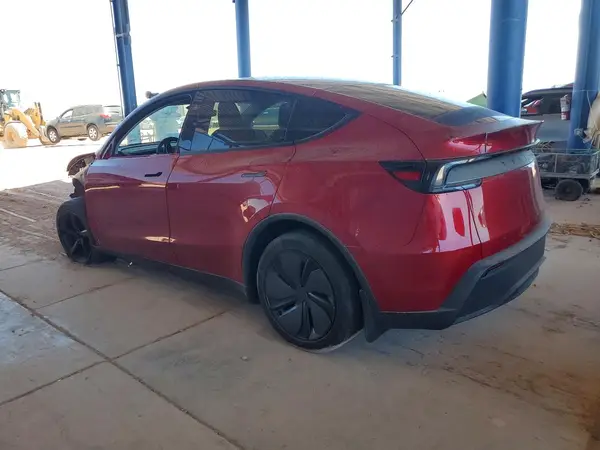 7SAYGDED4TF421858 2026 TESLA MODEL Y - Image 2