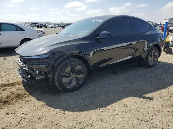 7SAYGDED4TF423982 2026 TESLA MODEL Y - Image 1