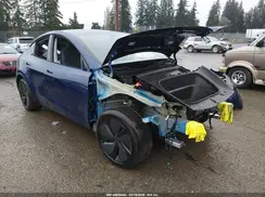 7SAYGDED4TF450566 2026 TESLA MODEL Y