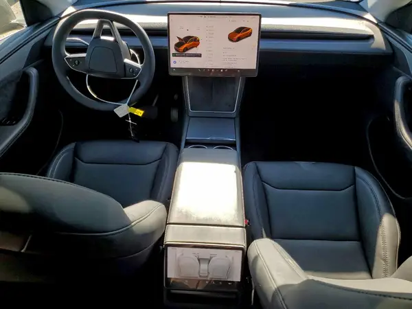7SAYGDED4TF540442 2026 TESLA MODEL Y - Image 8