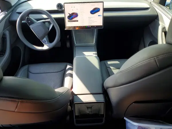 7SAYGDED4TF565457 2026 TESLA MODEL Y - Image 8