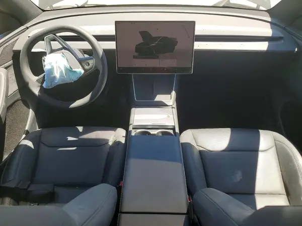7SAYGDED4TF618724 2026 TESLA MODEL Y - Image 8