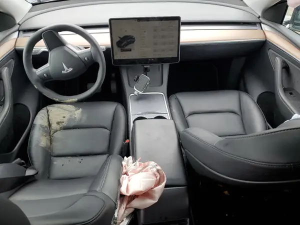 7SAYGDED5PF933554 2023 TESLA MODEL Y - Image 8