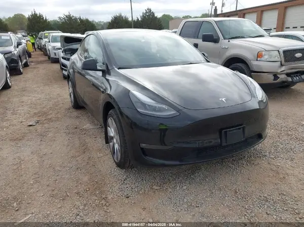 7SAYGDED5PF941881 2023 TESLA MODEL Y - Image 1