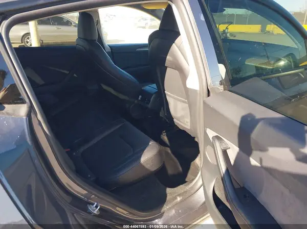 7SAYGDED5PF942111 2023 TESLA MODEL Y - Image 8