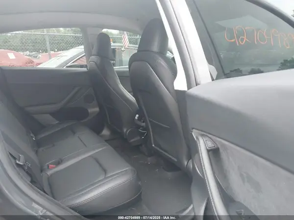 7SAYGDED5PF943050 2023 TESLA MODEL Y - Image 8