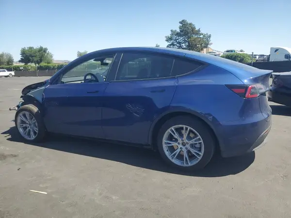 7SAYGDED5PF943551 2023 TESLA MODEL Y - Image 2