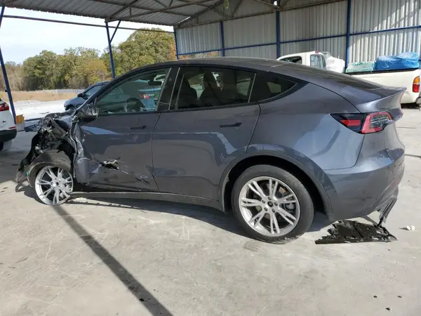 7SAYGDED5PF956414 2023 TESLA MODEL Y - Image 2