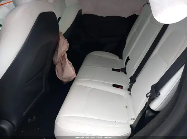 7SAYGDED5PF958065 2023 TESLA MODEL Y - Image 8