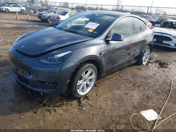 7SAYGDED5PF964786 2023 TESLA MODEL Y - Image 2