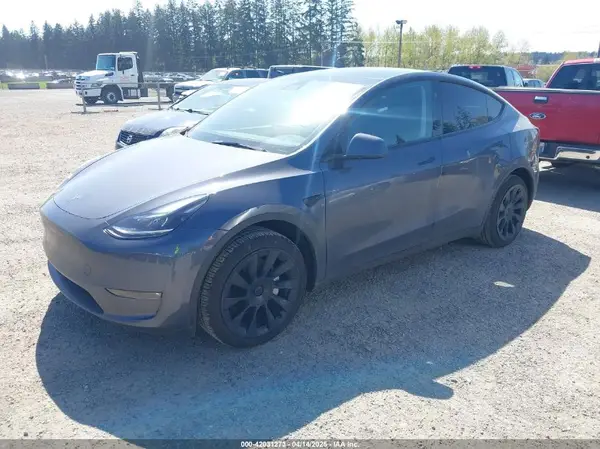 7SAYGDED5PF967493 2023 TESLA MODEL Y - Image 2