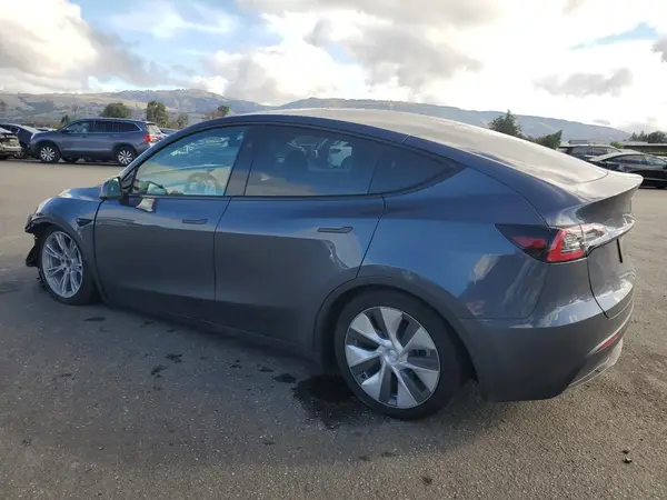 7SAYGDED5PF979630 2023 TESLA MODEL Y - Image 2