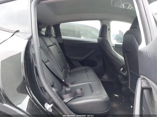 7SAYGDED5RA321807 2024 TESLA MODEL Y - Image 8
