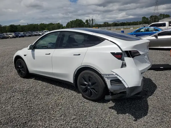 7SAYGDED5RA333505 2024 TESLA MODEL Y - Image 2