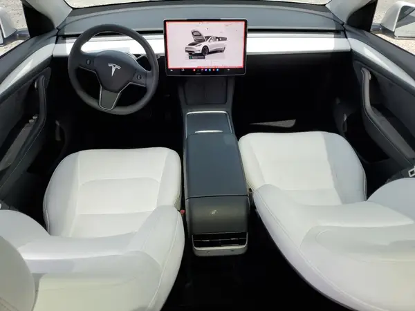 7SAYGDED5RA335139 2024 TESLA MODEL Y - Image 8