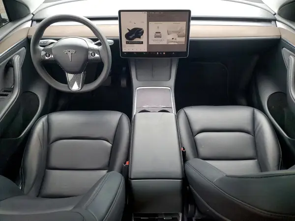 7SAYGDED5RF008937 2024 TESLA MODEL Y - Image 8