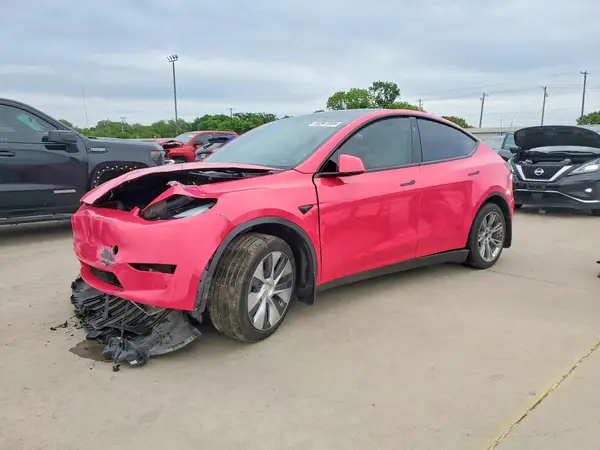 7SAYGDED5RF009814 2024 TESLA MODEL Y - Image 1