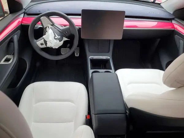 7SAYGDED5RF009814 2024 TESLA MODEL Y - Image 8