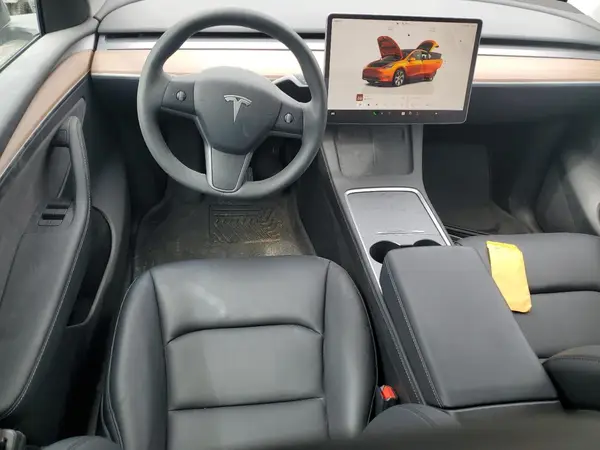 7SAYGDED5RF018979 2024 TESLA MODEL Y - Image 8