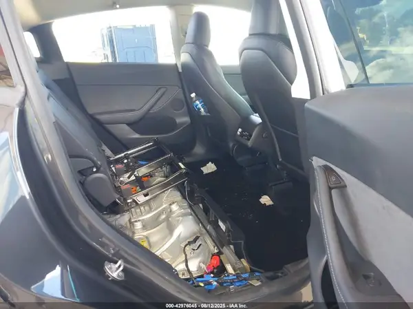 7SAYGDED5RF035281 2024 TESLA MODEL Y - Image 8