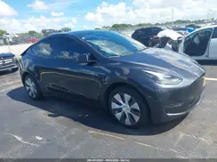 7SAYGDED5RF053053 2024 TESLA MODEL Y