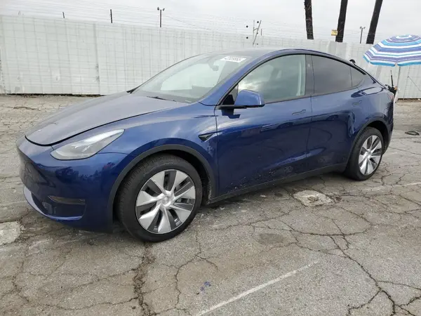 7SAYGDED5RF082102 2024 TESLA MODEL Y - Image 1